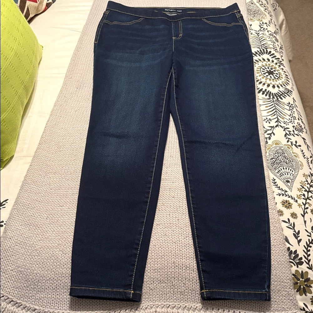 Style & Co Women's Dark Blue Stretch Jeggings Jeans Size XL pre owned